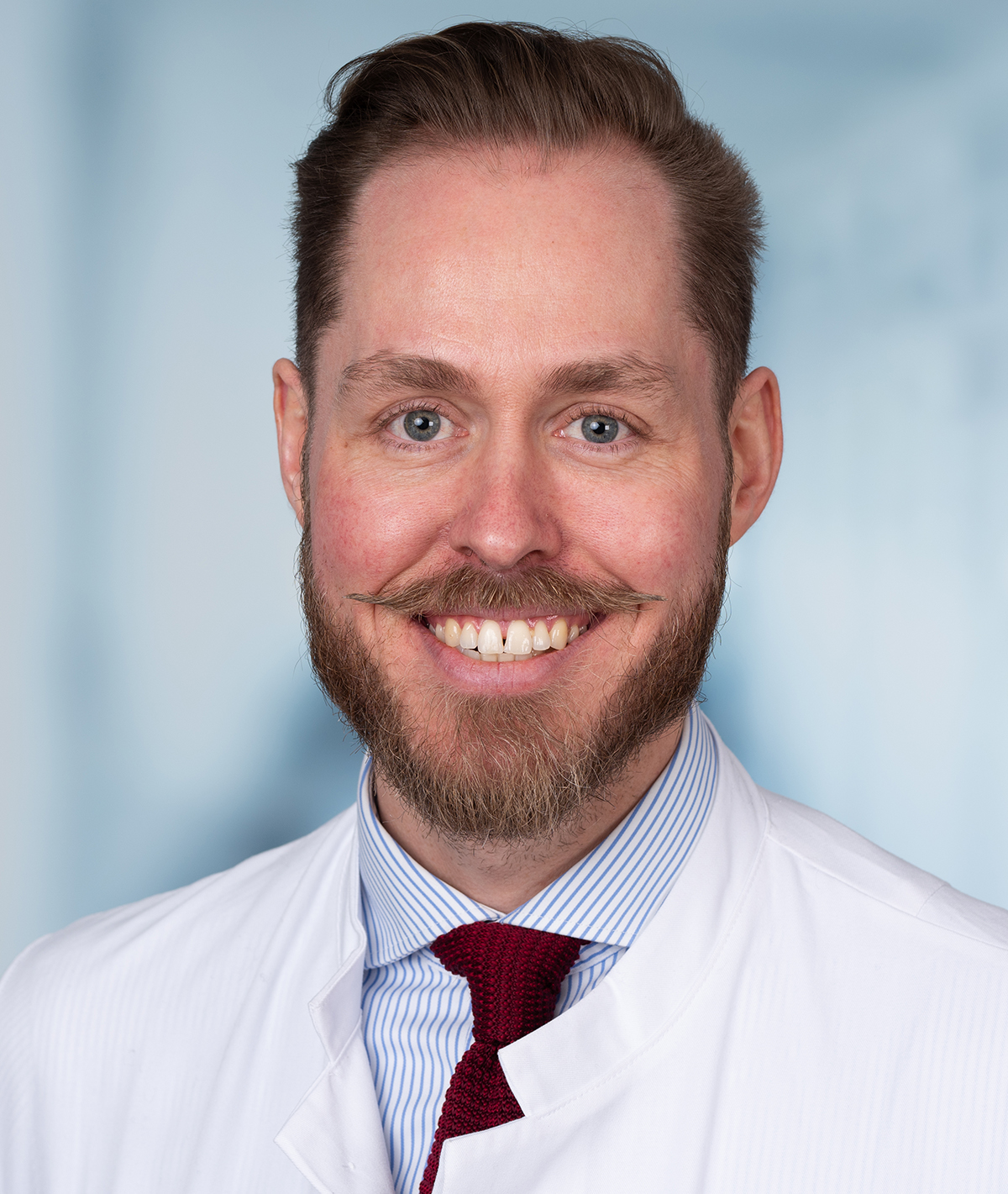 Portraitfoto PD Dr. med. Valentin Schäfer